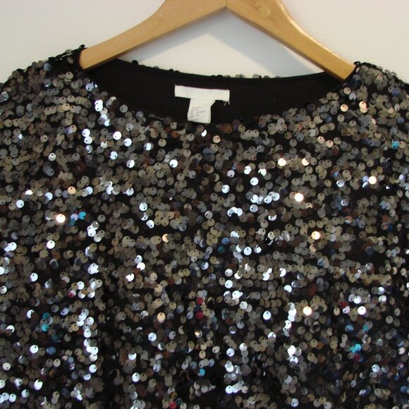 H&M Black Silver Sequin Top Sparkle Loose Fit Holiday Party Size Small - Picture 4 of 13